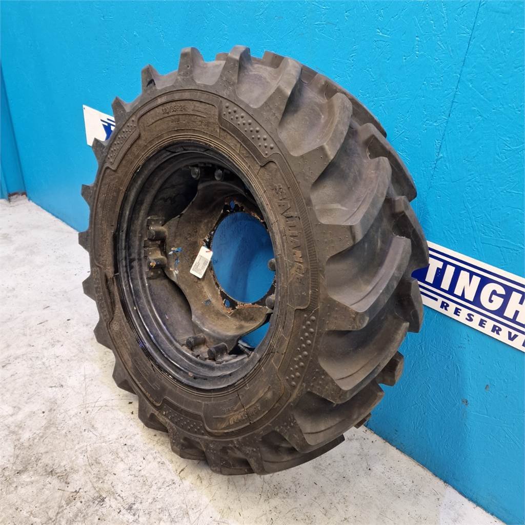 Sonstiges типа Sonstige 24 320/85R24, Gebrauchtmaschine в Hemmet (Фотография 5)