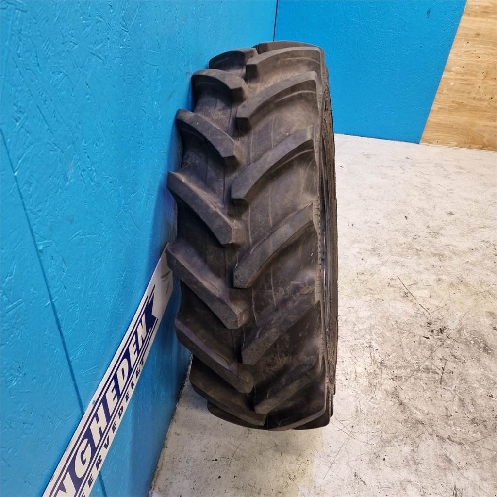 Sonstiges от тип Sonstige 24 320/85R24, Gebrauchtmaschine в Hemmet (Снимка 3)