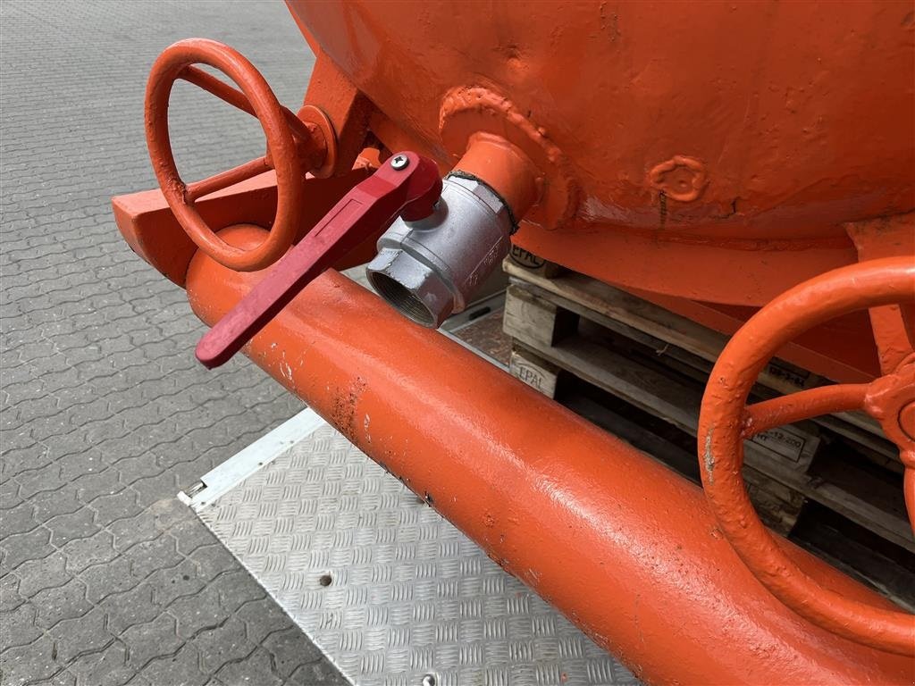 Sonstiges du type Sonstige 5-6000 liters container tank. Vandvogn, Gebrauchtmaschine en Rønnede (Photo 5)