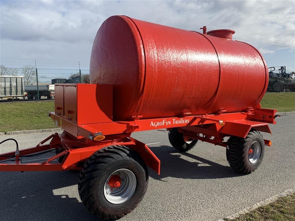 Sonstiges van het type Sonstige 8000 liter vandvogn, Gebrauchtmaschine in Ringe (Foto 5)