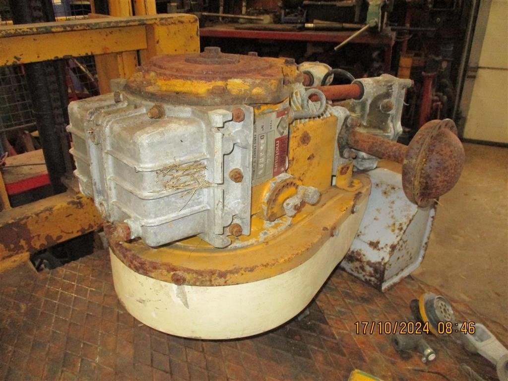 Sonstiges van het type Sonstige Bernard 110 C motor, Gebrauchtmaschine in Høng (Foto 7)