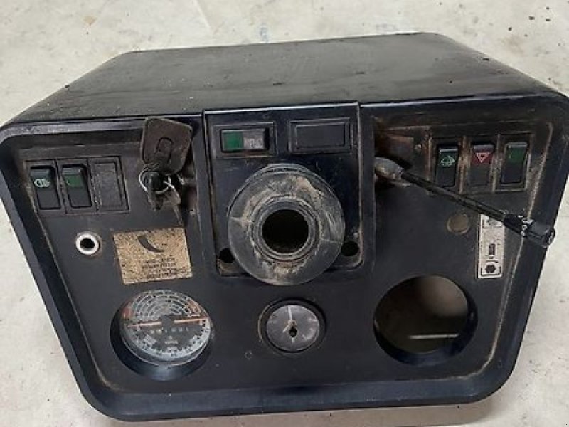 Sonstiges typu Sonstige Cockpit, Tacho, Traktormeter, CASE 856 XL, usw., Gebrauchtmaschine v Meinerzhagen