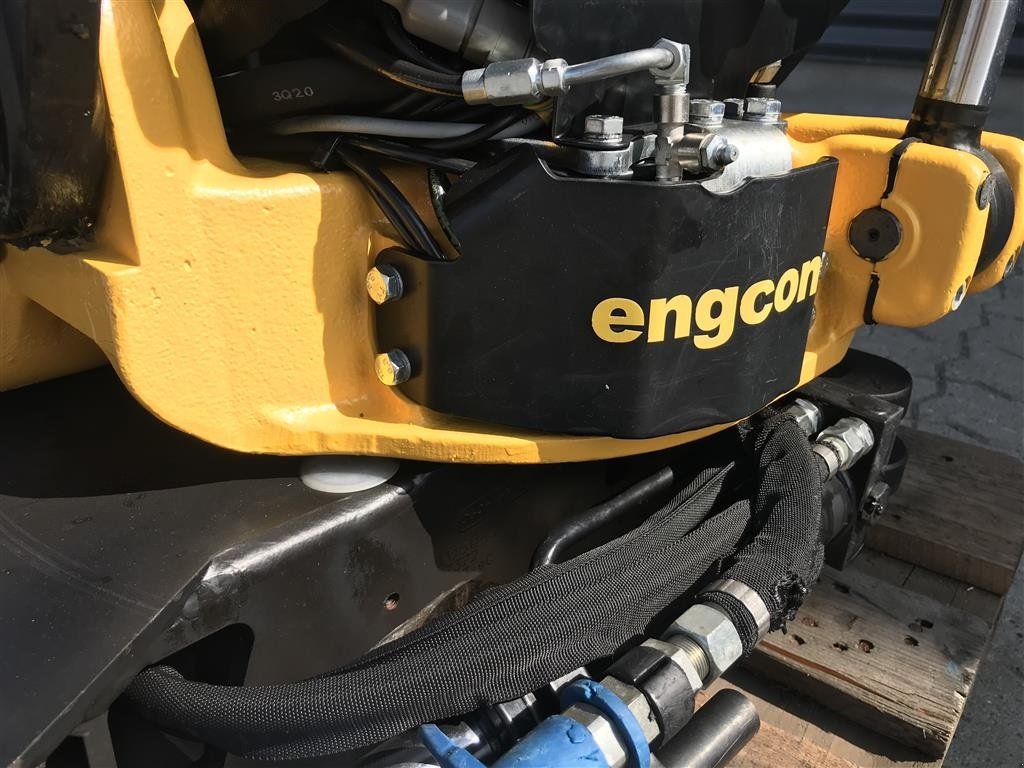 Sonstiges typu Sonstige Engcon ec206 Aftageligt med ec-Oil og gribeklo, Gebrauchtmaschine v Rønnede (Obrázek 5)