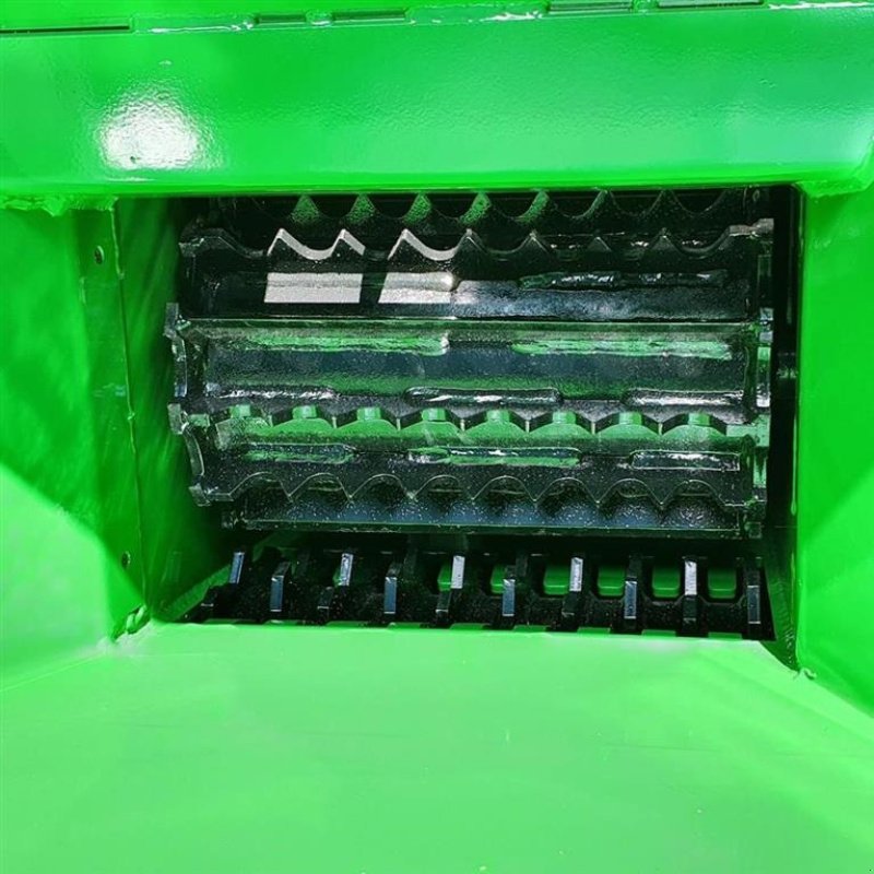 Sonstiges Türe ait Sonstige FLISHUGGER TIL TRAKTOR KAPACITET OP TIL Ø250MM RPM540/1000, Gebrauchtmaschine içinde Rødekro (resim 5)