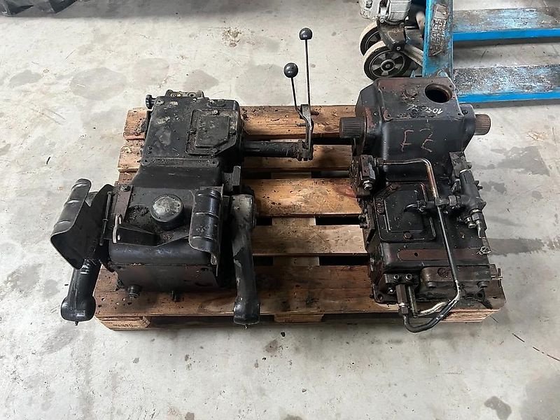 Sonstiges Türe ait Sonstige Hydraulikblock 844 + Hydraulikblock 956XL, CASE, IHC, Gebrauchtmaschine içinde Meinerzhagen (resim 3)