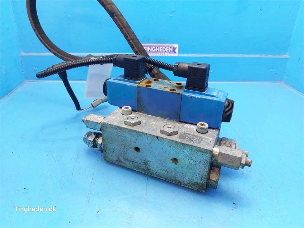 Sonstiges del tipo Sonstige Hydraulikventil 633AA00127A, Gebrauchtmaschine In Hemmet (Immagine 13)