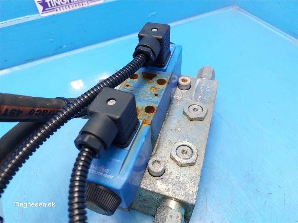 Sonstiges του τύπου Sonstige Hydraulikventil 633AA00127A, Gebrauchtmaschine σε Hemmet (Φωτογραφία 5)