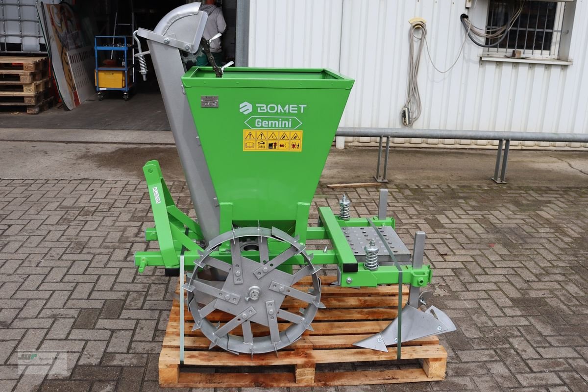 Sonstiges van het type Sonstige Kartoffellegemaschine einreihig Kartoffelpflanzm, Neumaschine in Wesenberg (Foto 7)