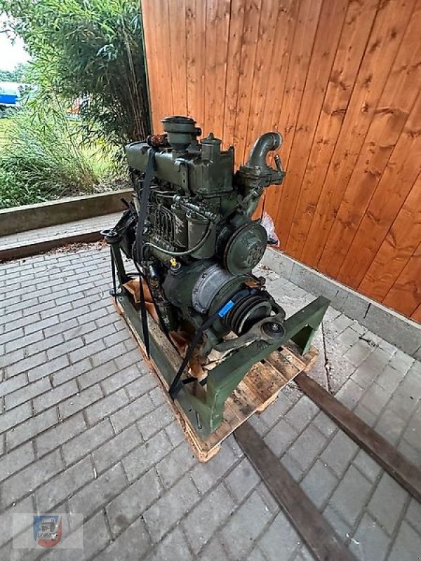 Sonstiges typu Sonstige Motor OM352 Unimog U1300L 131 Ps sehr guter Zustand, Gebrauchtmaschine w Fitzen (Zdjęcie 2)