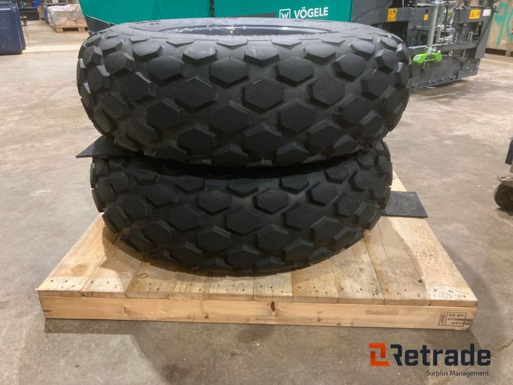 Sonstiges a típus Sonstige NY UBRUGT HAMM 14.9-24 Multipurpose dæk og fælge / NEW UNUSED HAMM tire and rims, Gebrauchtmaschine ekkor: Rødovre (Kép 1)