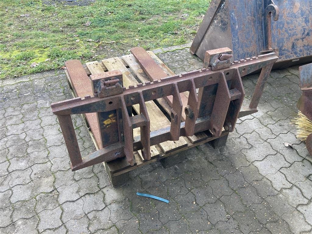 Sonstiges типа Sonstige Pallegafler længde 120 cm og bredde 115 cm, Gebrauchtmaschine в Roslev (Фотография 2)