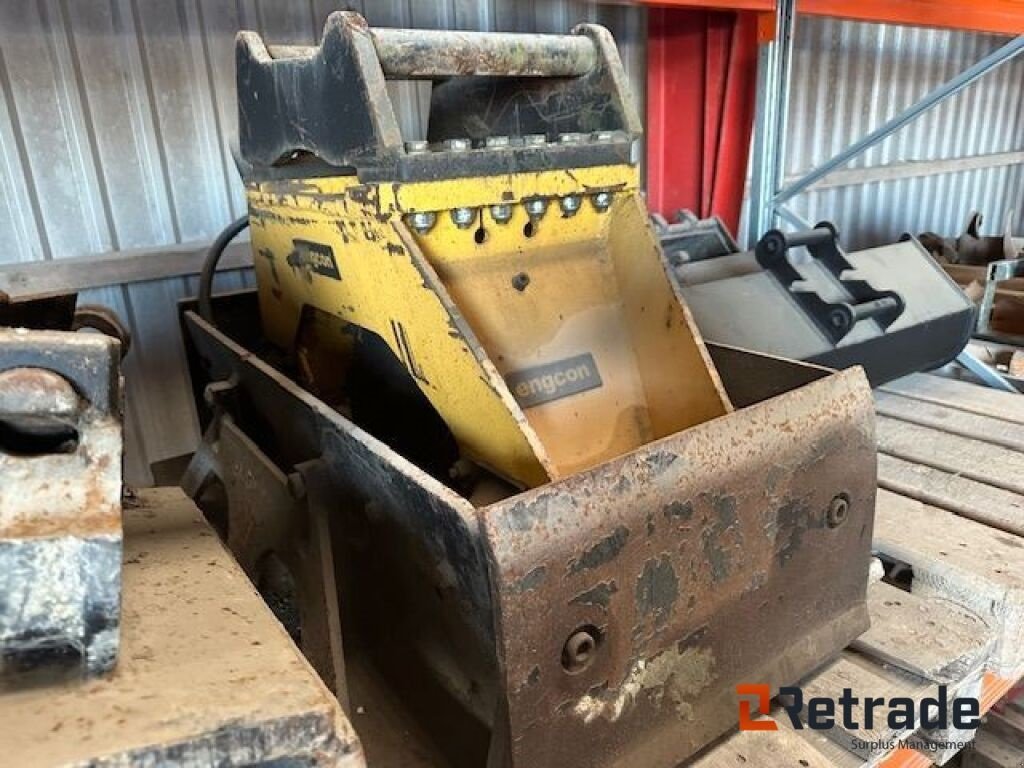 Sonstiges del tipo Sonstige Stamper til 8 tons gravemaskine/ Tamper for 8 ton excavator, Gebrauchtmaschine en Rødovre (Imagen 3)