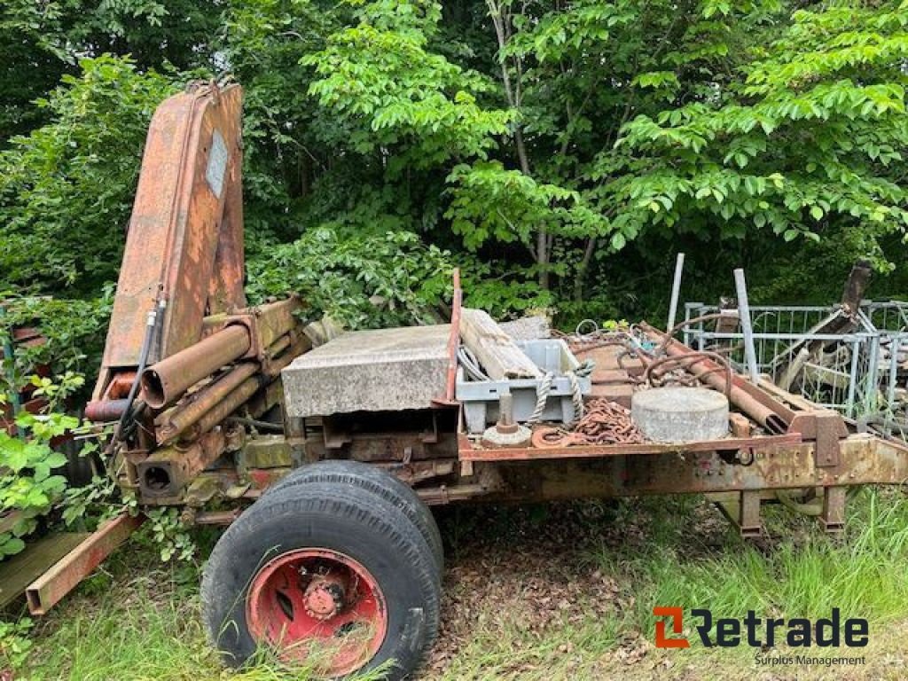 Sonstiges типа Sonstige Traktor vogn med kran Hiab kran Med skruestik Med pto træk Virker ved sidste anvendelse, Gebrauchtmaschine в Rødovre (Фотография 2)