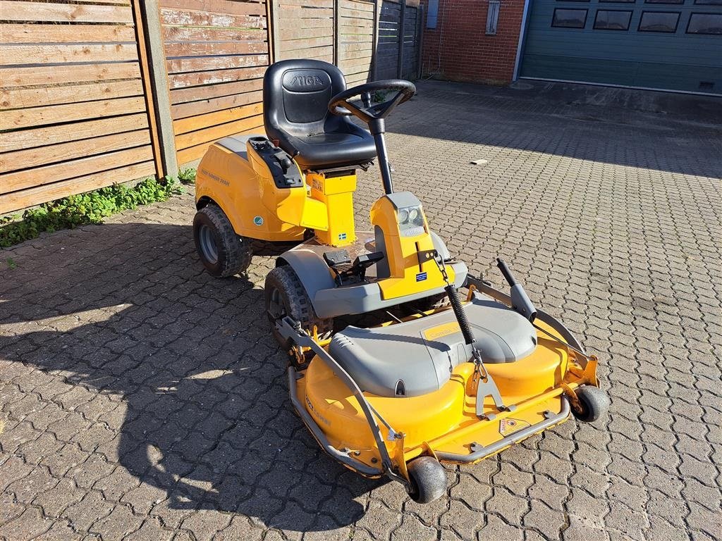 Sonstiges van het type Stiga Park Ranger  servostyring 105 klipper, Gebrauchtmaschine in Thyholm (Foto 1)