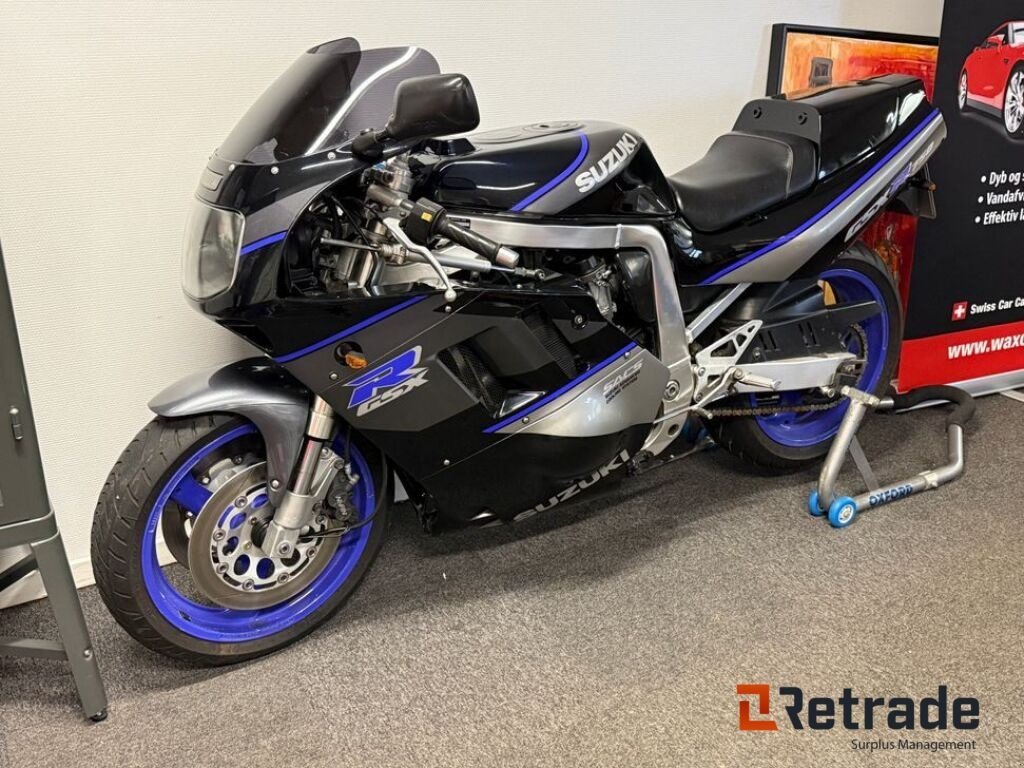 Sonstiges Türe ait Suzuki GSX R 750, Gebrauchtmaschine içinde Rødovre (resim 1)