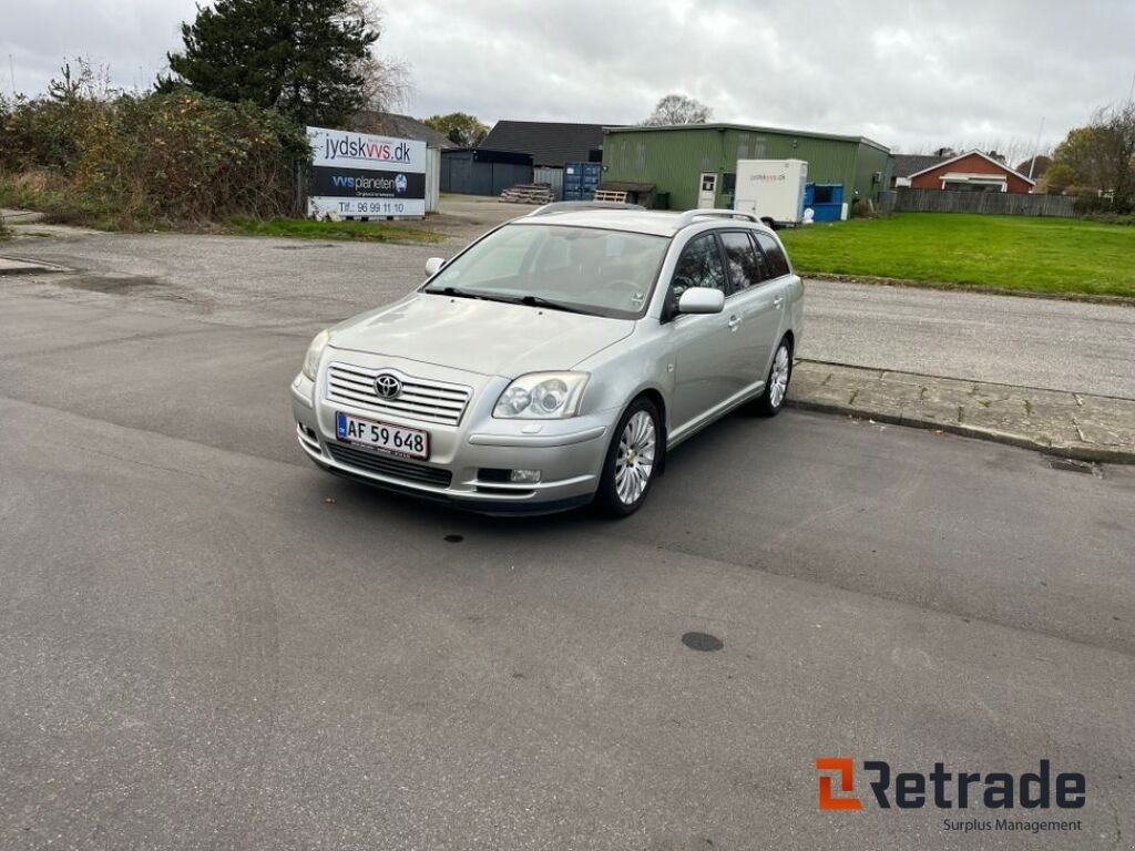 Sonstiges типа Toyota Avensis 1.8 ST. Car stv man., Gebrauchtmaschine в Rødovre (Фотография 1)