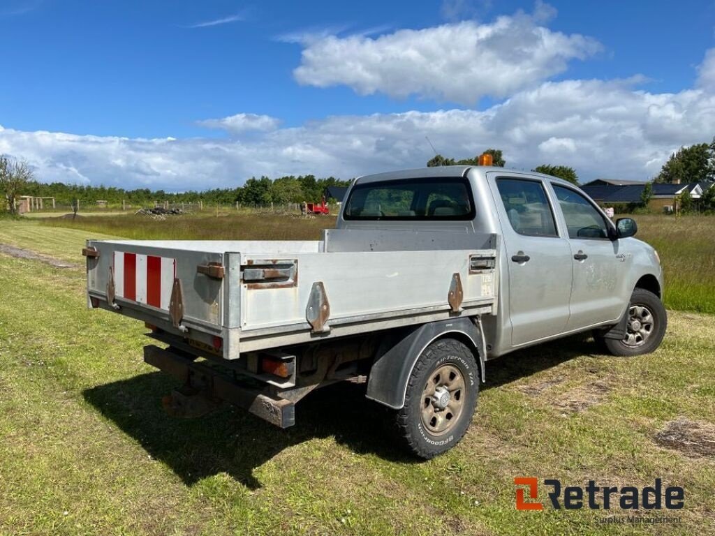 Sonstiges tip Toyota Hilux Toyota Hilux 2,5 D-4D, D-Cab 4 WD, 5 sæder., Gebrauchtmaschine in Rødovre (Poză 4)