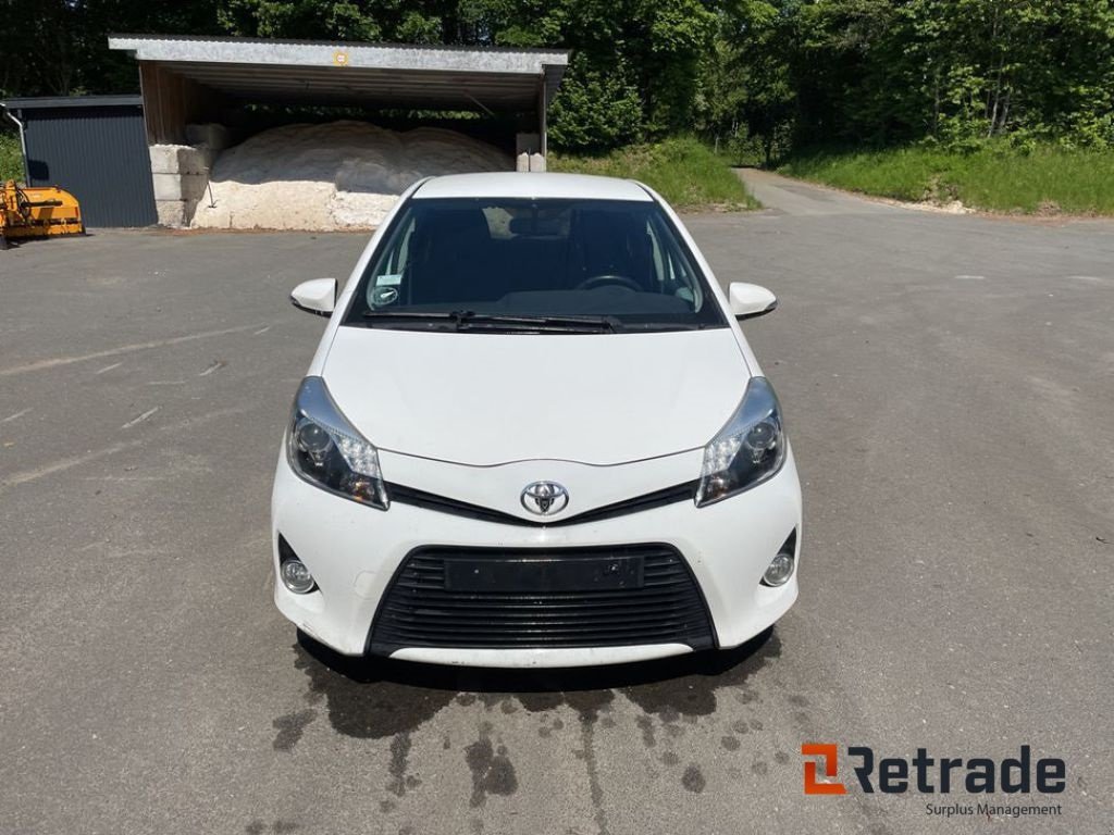 Sonstiges del tipo Toyota YARIS 5-DØRS 1,5 VAN HYBRID, Gebrauchtmaschine en Rødovre (Imagen 4)