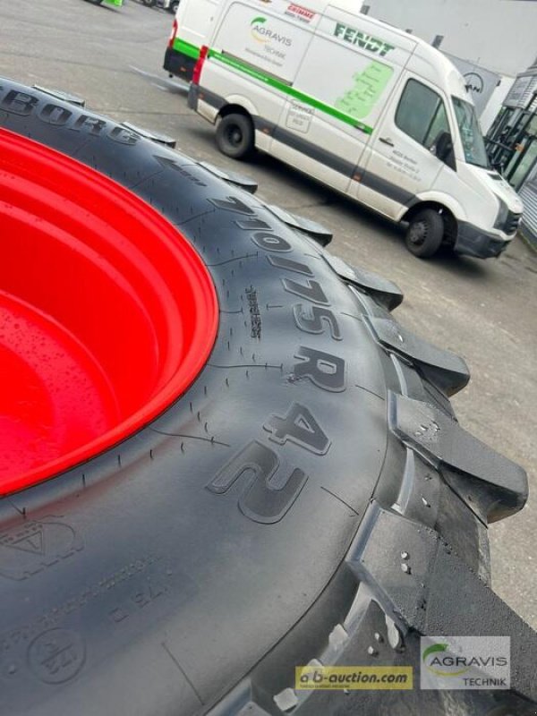 Sonstiges Türe ait Trelleborg 600/65R34 + 710/75R42, Gebrauchtmaschine içinde Meppen-Versen (resim 2)