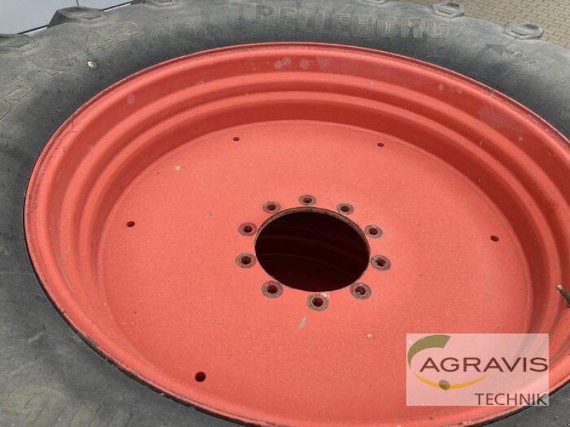 Sonstiges Türe ait Trelleborg KR 650/65R42, Gebrauchtmaschine içinde Bockenem (resim 5)