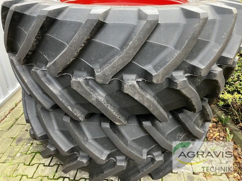 Sonstiges des Typs Trelleborg KR 710/70R42, Neumaschine in Nienburg (Bild 2)