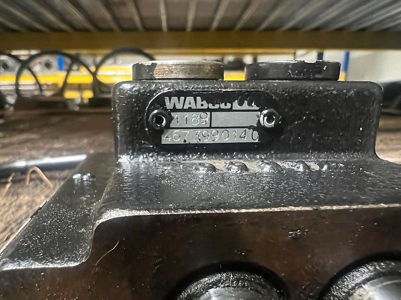 Sonstiges a típus WABCO Lenkbremsventil, 4673990140, CASE XL, Gebrauchtmaschine ekkor: Meinerzhagen (Kép 4)