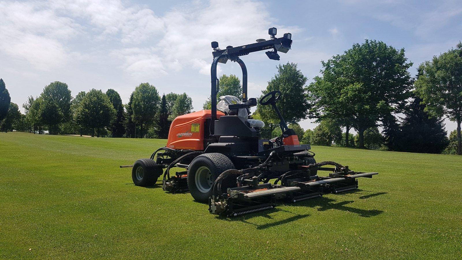 Spindelmäher van het type Jacobsen Fairway 305-4WD  Automowing, Neumaschine in Olpe (Foto 5)