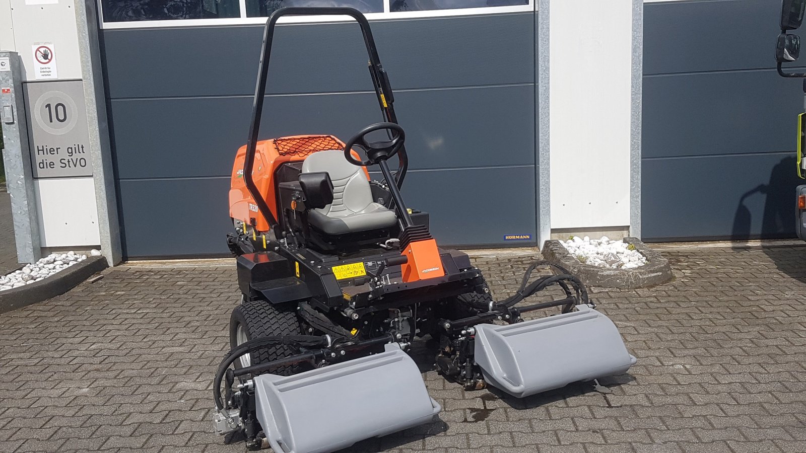 Spindelmäher typu Jacobsen TR320 Stadion, Gebrauchtmaschine v Olpe (Obrázek 8)