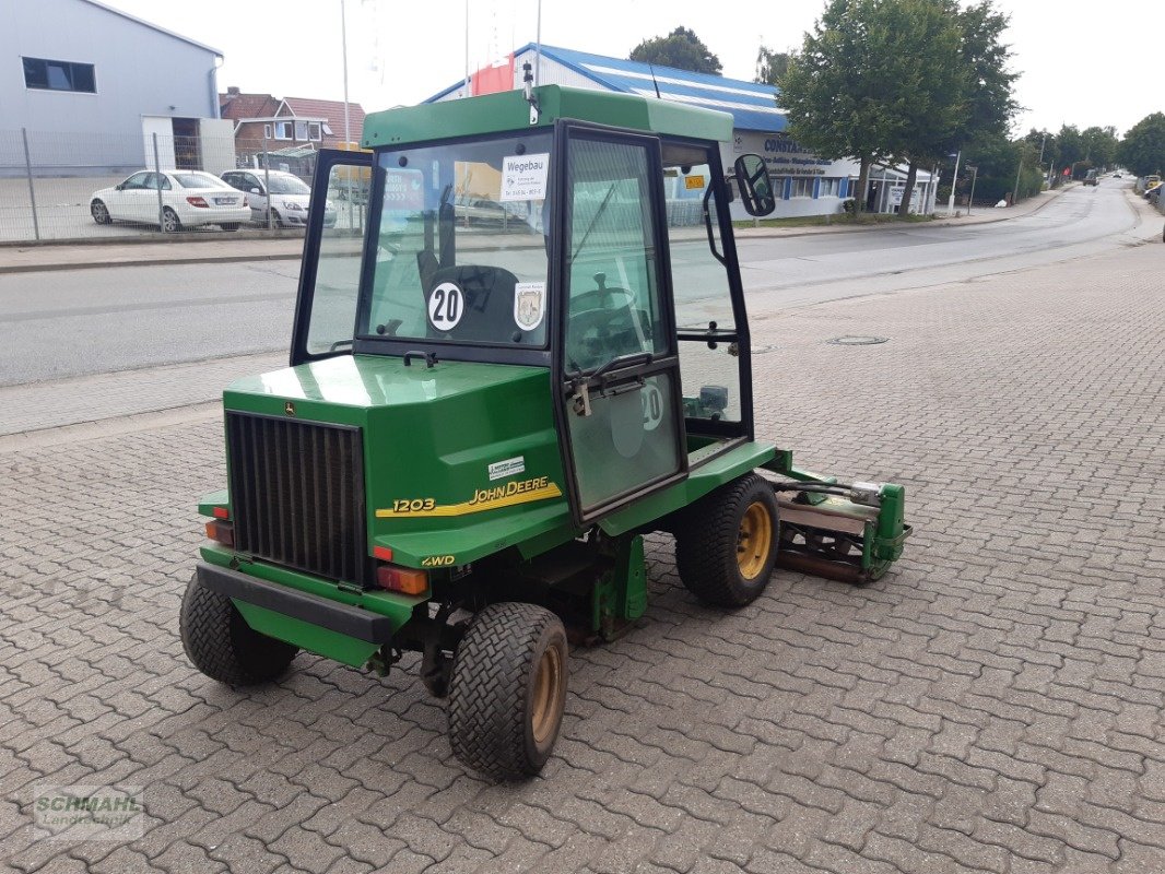 Spindelmäher типа John Deere 1203, Gebrauchtmaschine в Oldenburg in Holstein (Фотография 2)