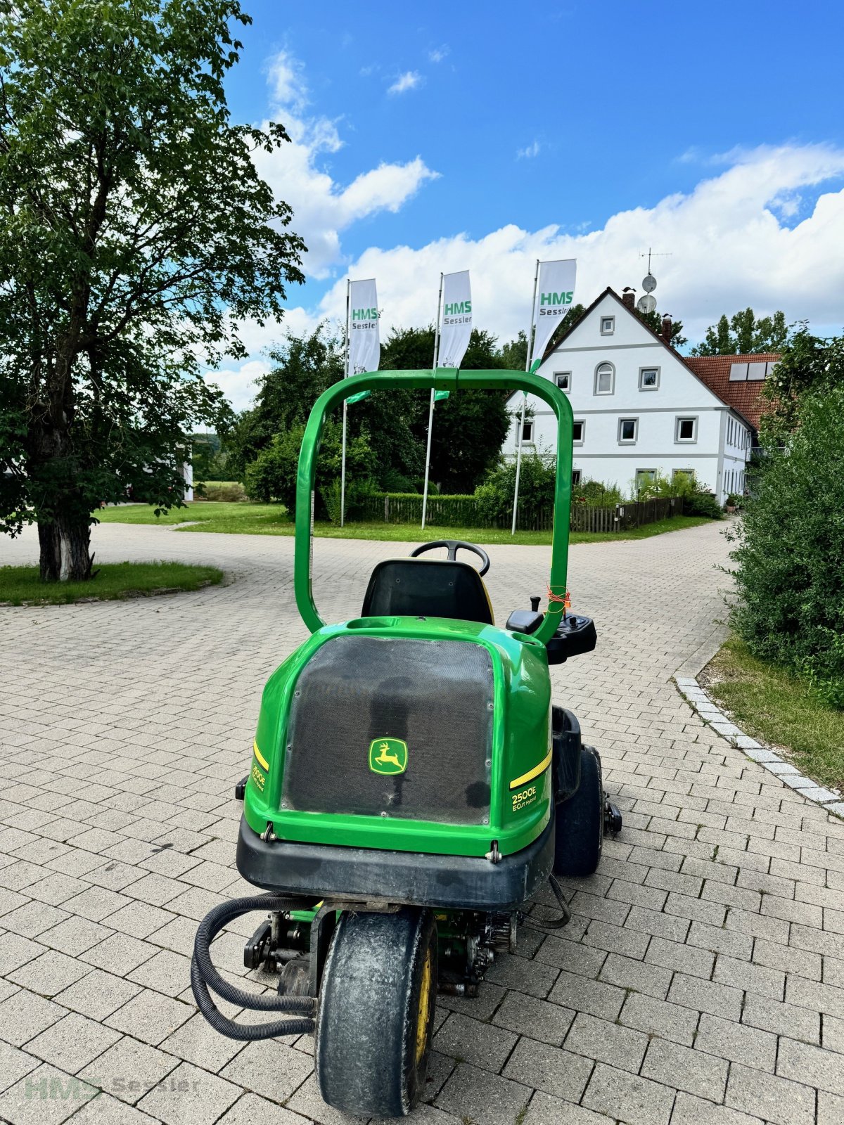 Spindelmäher van het type John Deere 2500 E, Gebrauchtmaschine in Weidenbach (Foto 2)