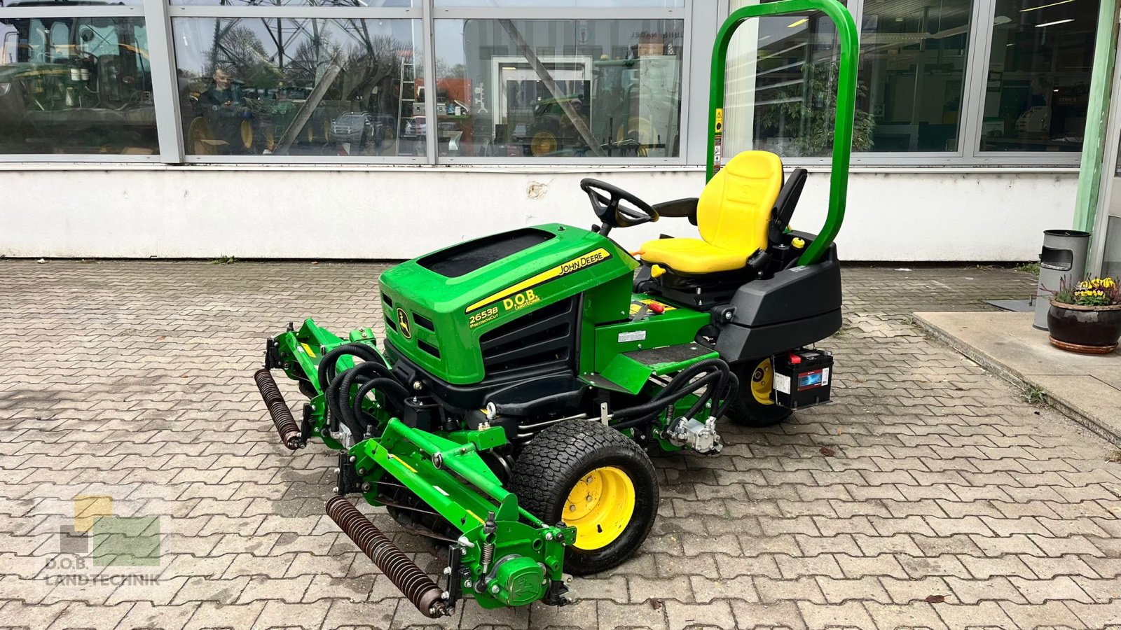 Spindelmäher del tipo John Deere 2653 B, Gebrauchtmaschine In Regensburg (Immagine 1)