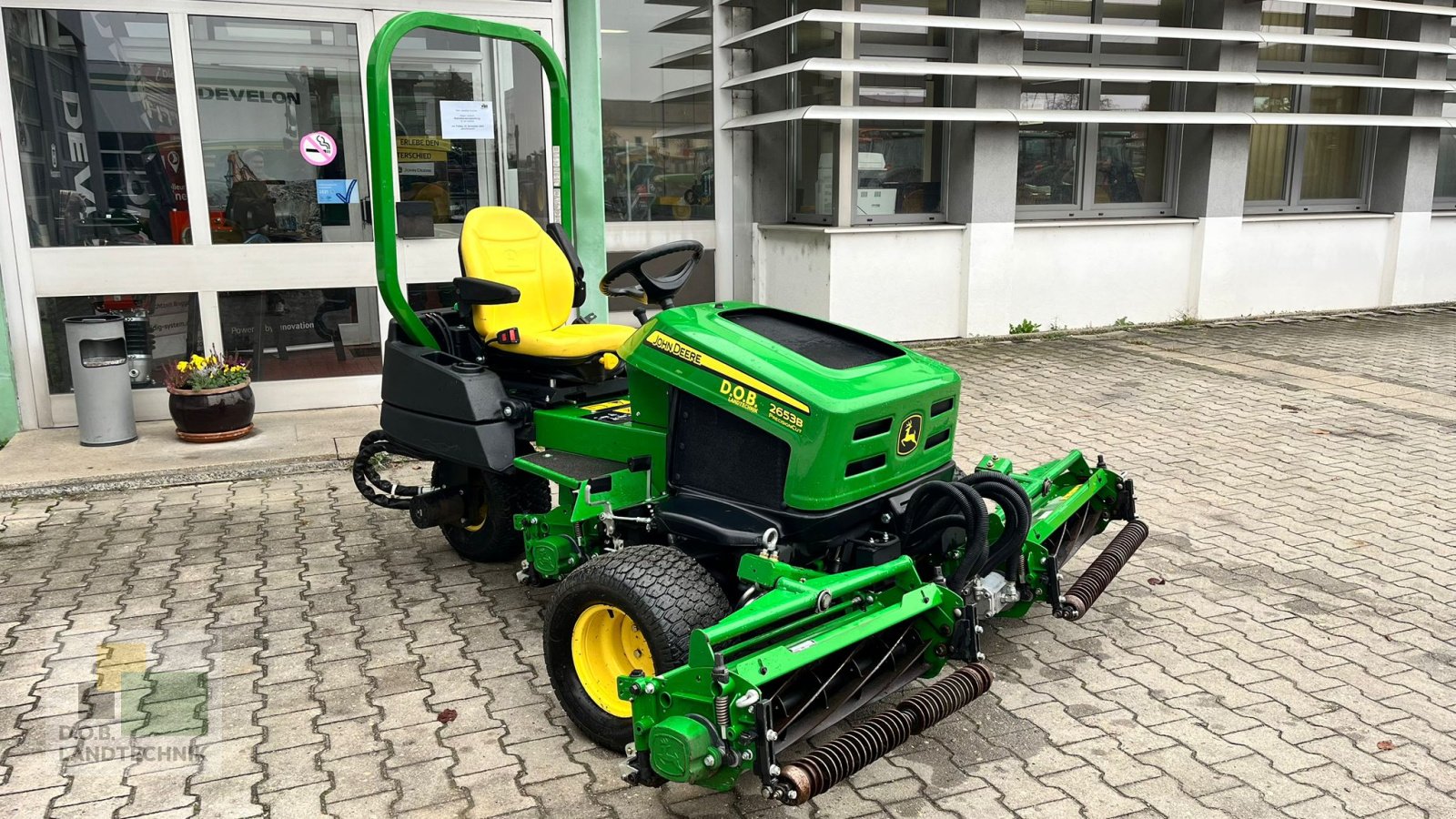 Spindelmäher del tipo John Deere 2653 B, Gebrauchtmaschine In Regensburg (Immagine 3)