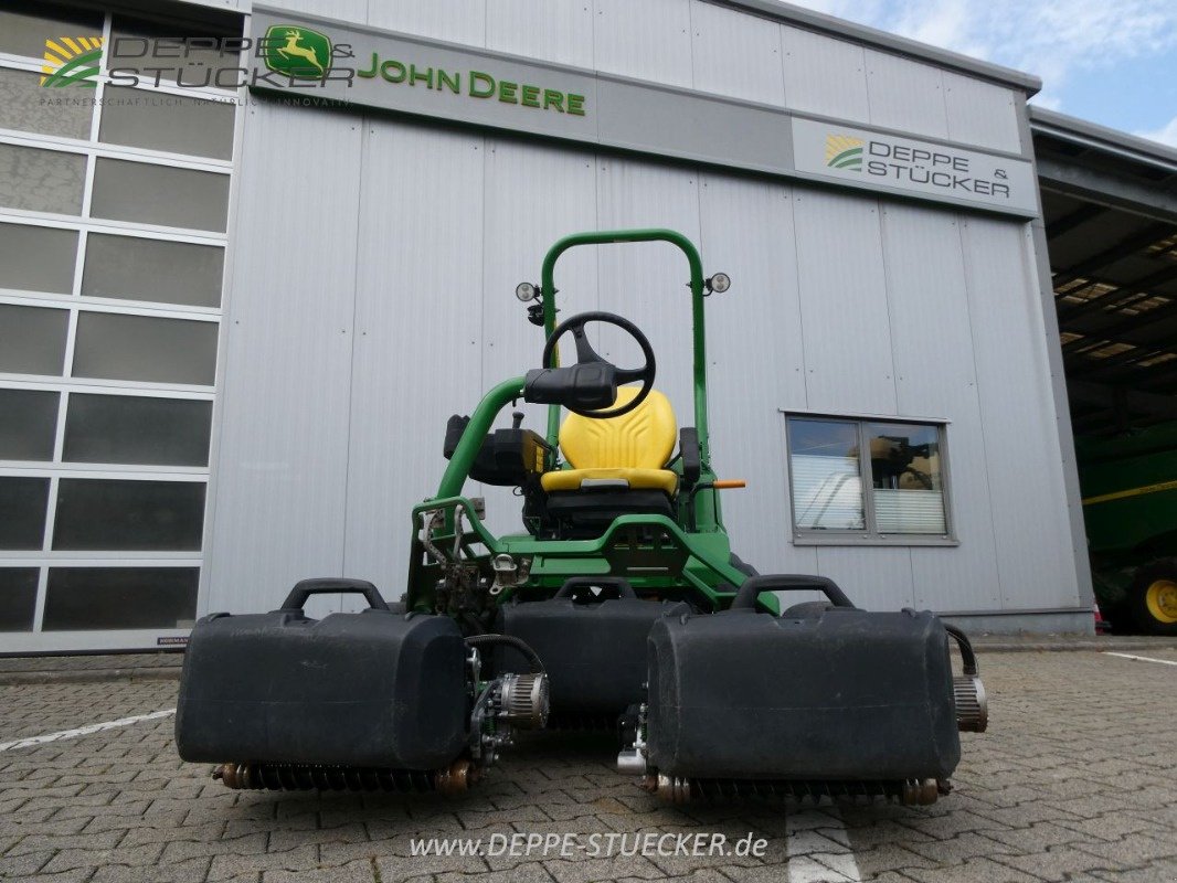 Spindelmäher du type John Deere 2750E Hybrid  MY  2020, Gebrauchtmaschine en Lauterberg/Barbis (Photo 3)