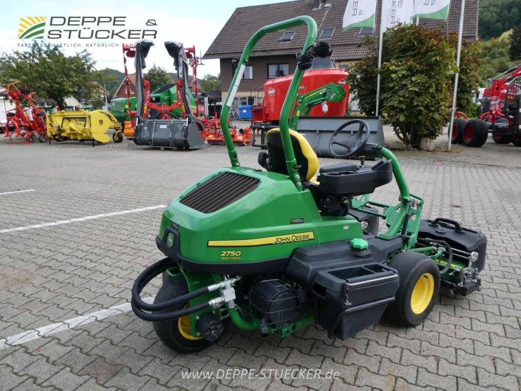 Spindelmäher tip John Deere 2750E Hybrid  MY  2020, Gebrauchtmaschine in Lauterberg/Barbis (Poză 8)