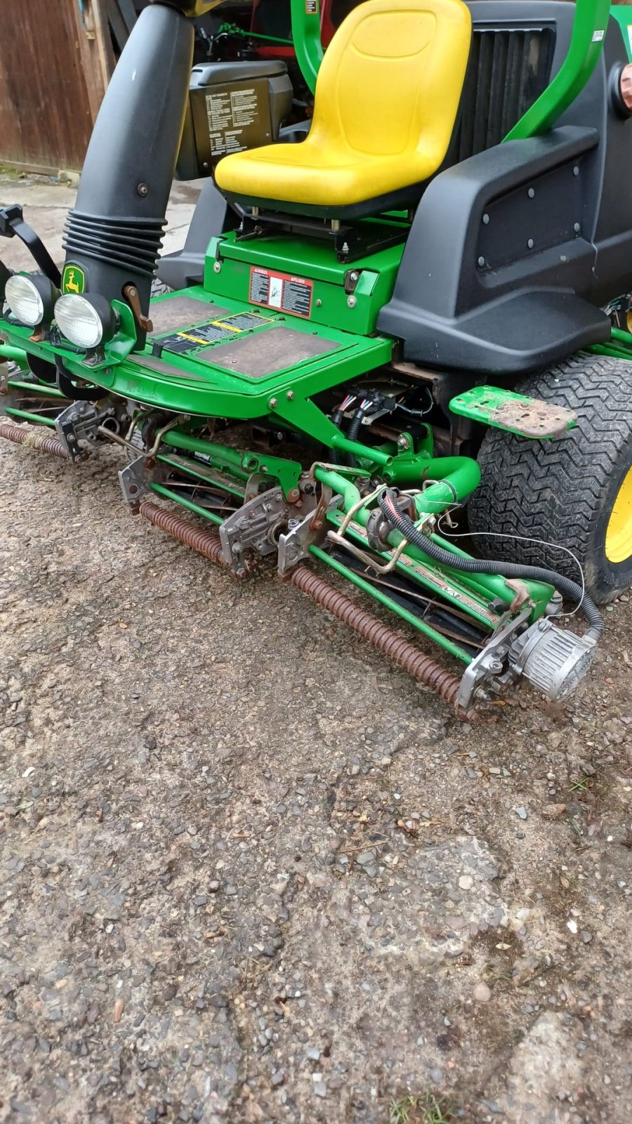 Spindelmäher tip John Deere 8000 E Cut Hybrid, Gebrauchtmaschine in Crivitz (Poză 1)