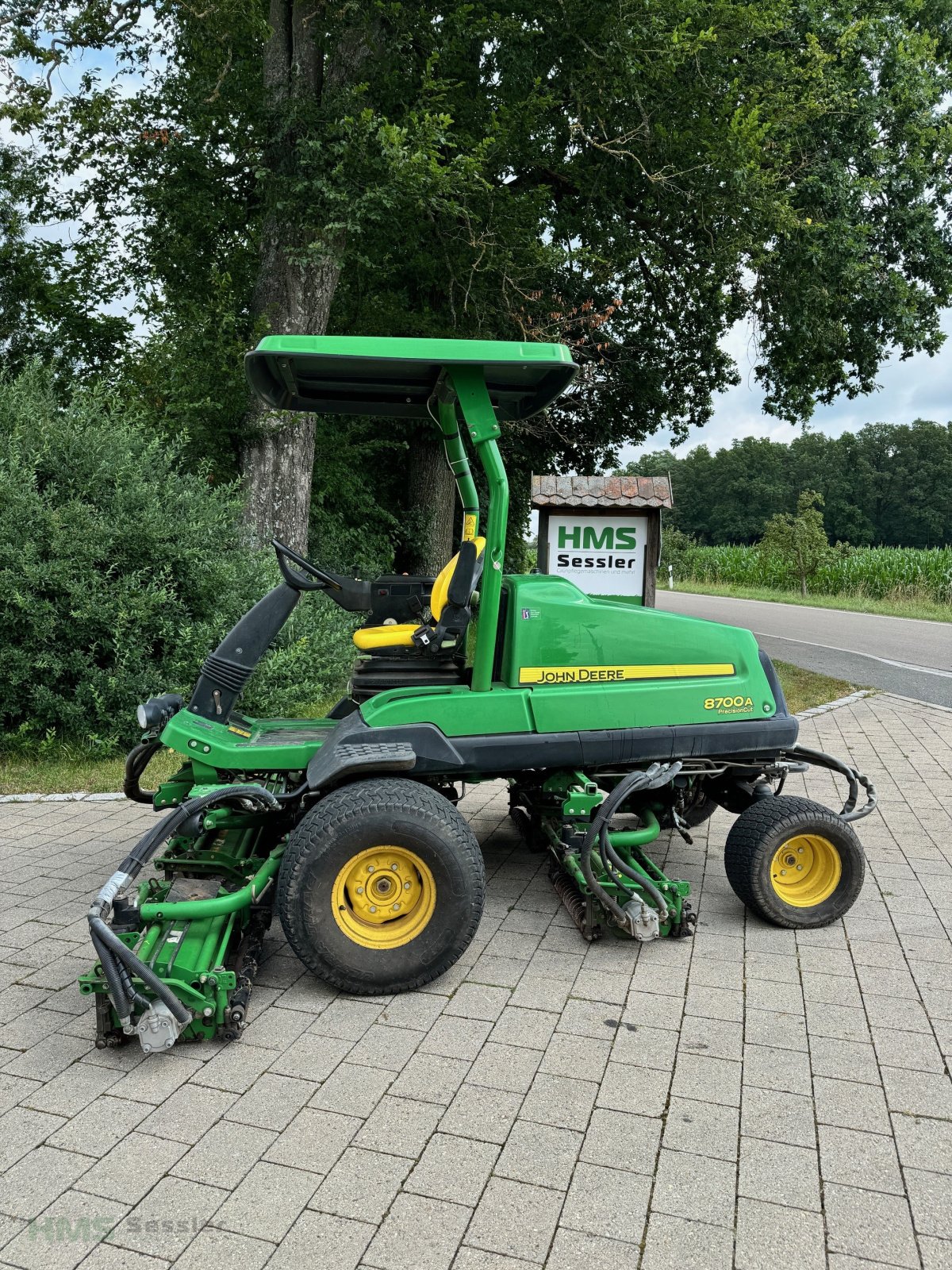 Spindelmäher del tipo John Deere 8700A, Gebrauchtmaschine en Weidenbach (Imagen 1)