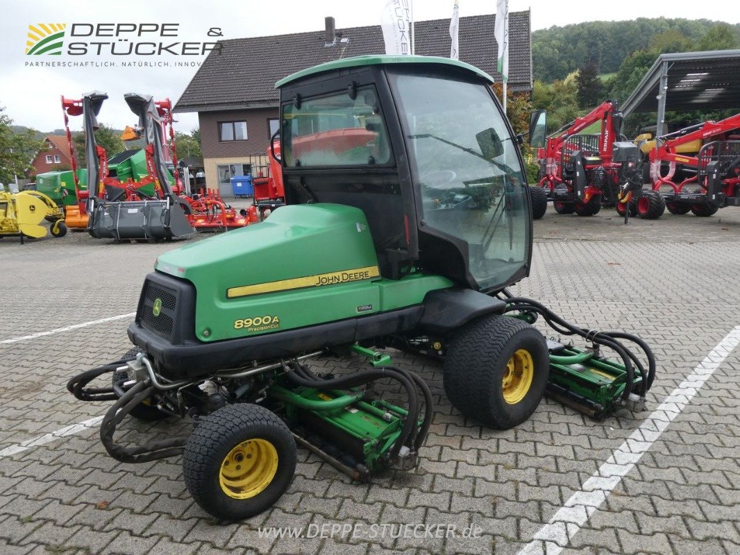 Spindelmäher des Typs John Deere 8900A, Gebrauchtmaschine in Lauterberg/Barbis (Bild 8)