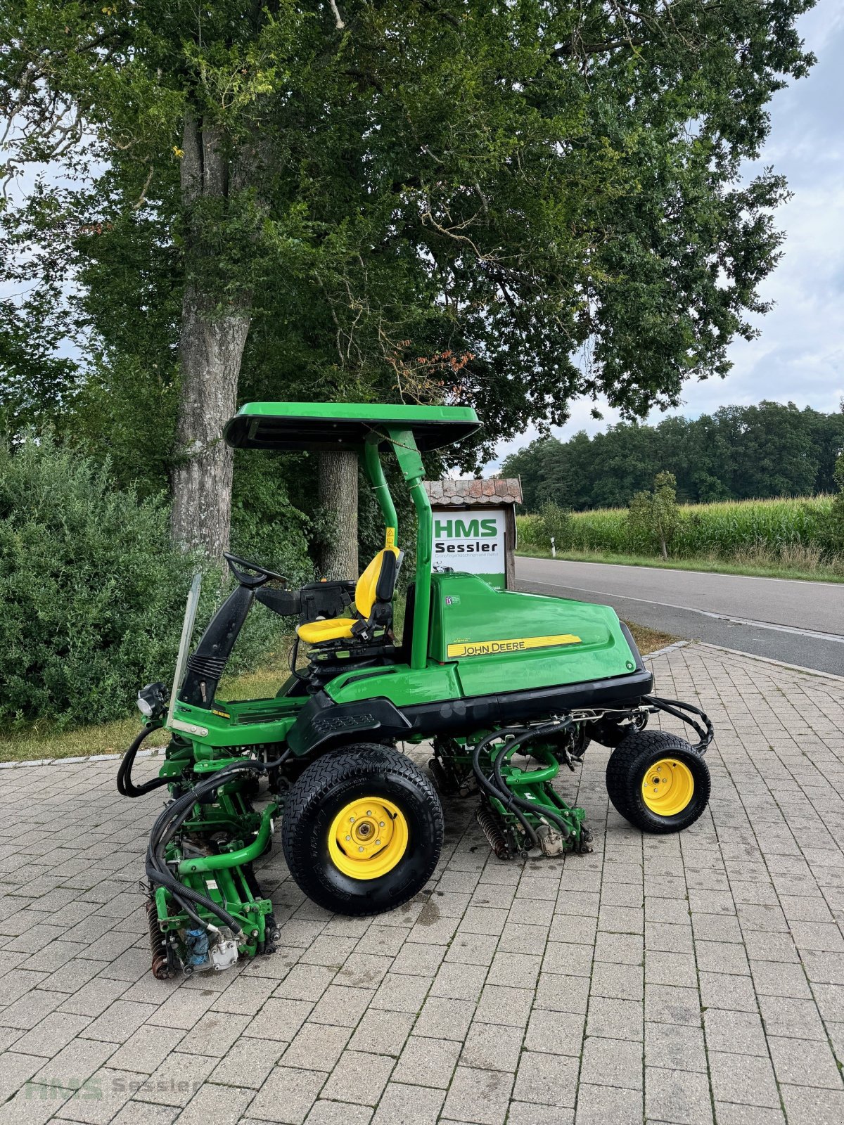 Spindelmäher του τύπου John Deere Precision Cut 8700 A, Gebrauchtmaschine σε Weidenbach (Φωτογραφία 1)