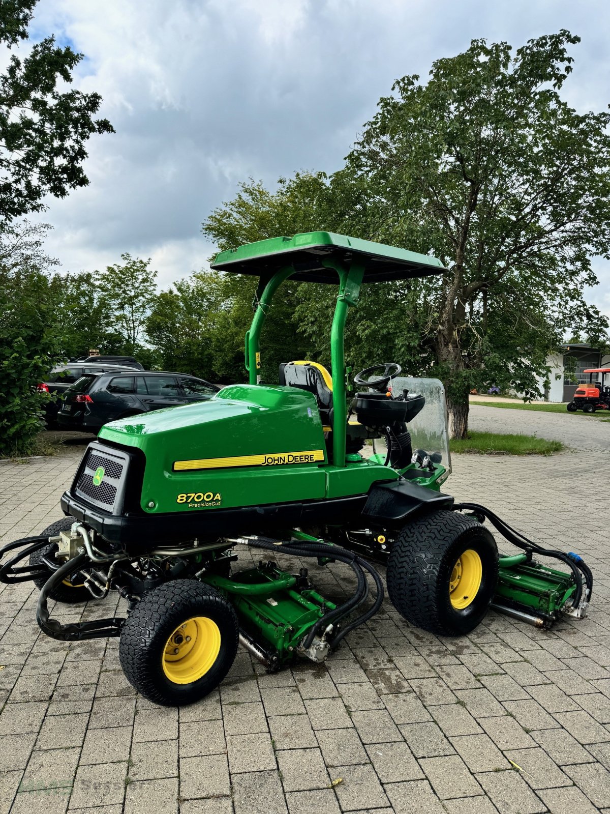 Spindelmäher του τύπου John Deere Precision Cut 8700 A, Gebrauchtmaschine σε Weidenbach (Φωτογραφία 3)