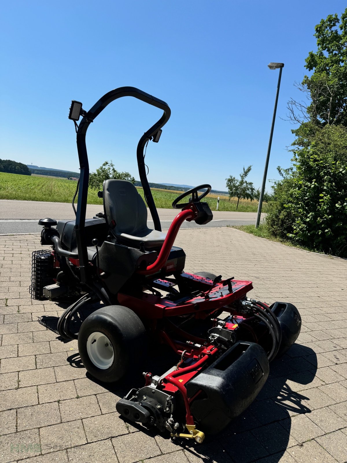 Spindelmäher of the type Toro Greensmaster 3250, Gebrauchtmaschine in Weidenbach (Picture 4)