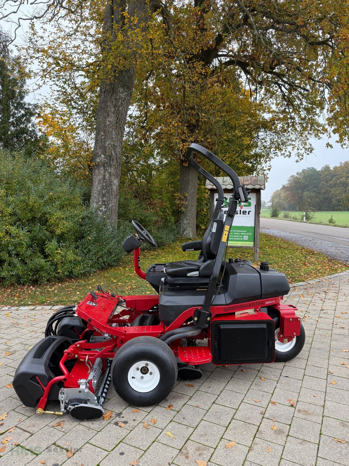 Spindelmäher des Typs Toro Greensmaster 3250, Gebrauchtmaschine in Weidenbach (Bild 1)