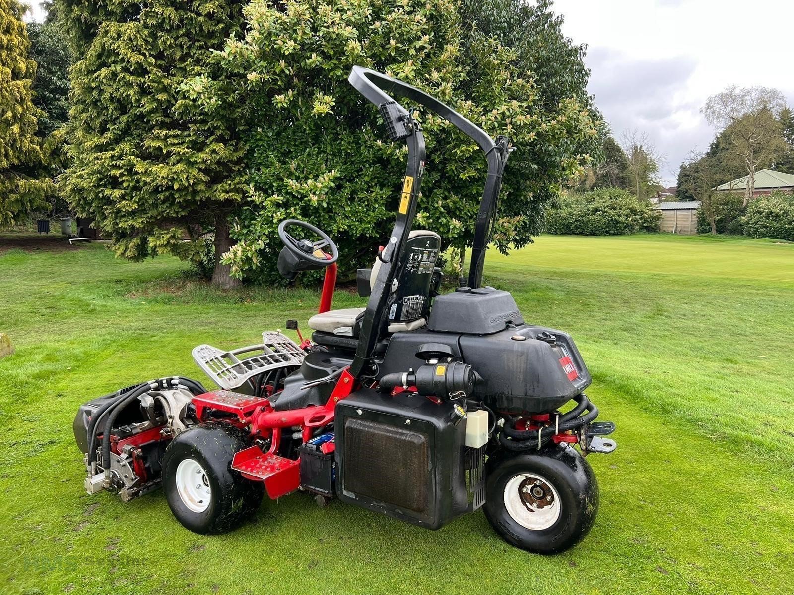 Spindelmäher van het type Toro Greensmaster 3400, Gebrauchtmaschine in Weidenbach (Foto 3)