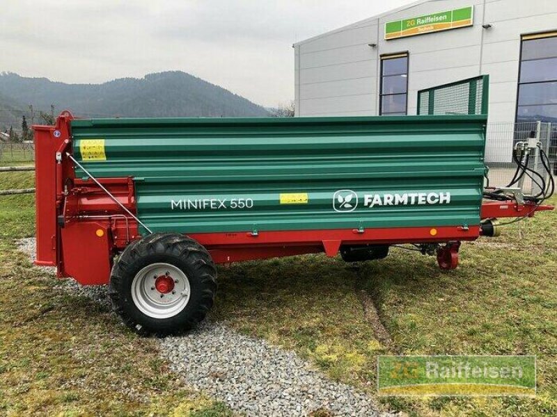 Stalldungstreuer of the type Farmtech Minifex 550 Dungstreuer Bergstreuer, Ausstellungsmaschine in Steinach (Picture 3)