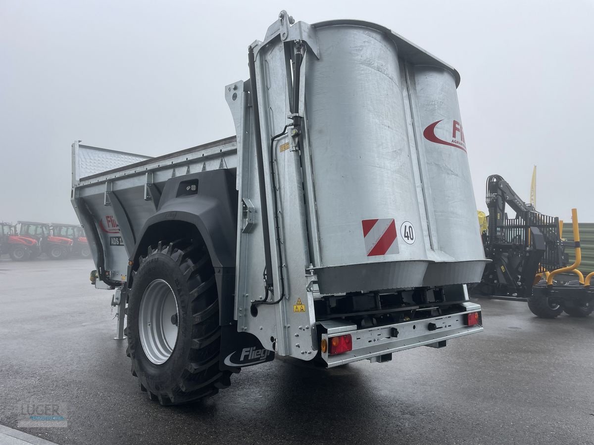 Stalldungstreuer van het type Fliegl ADS 120, Neumaschine in Niederkappel (Foto 5)