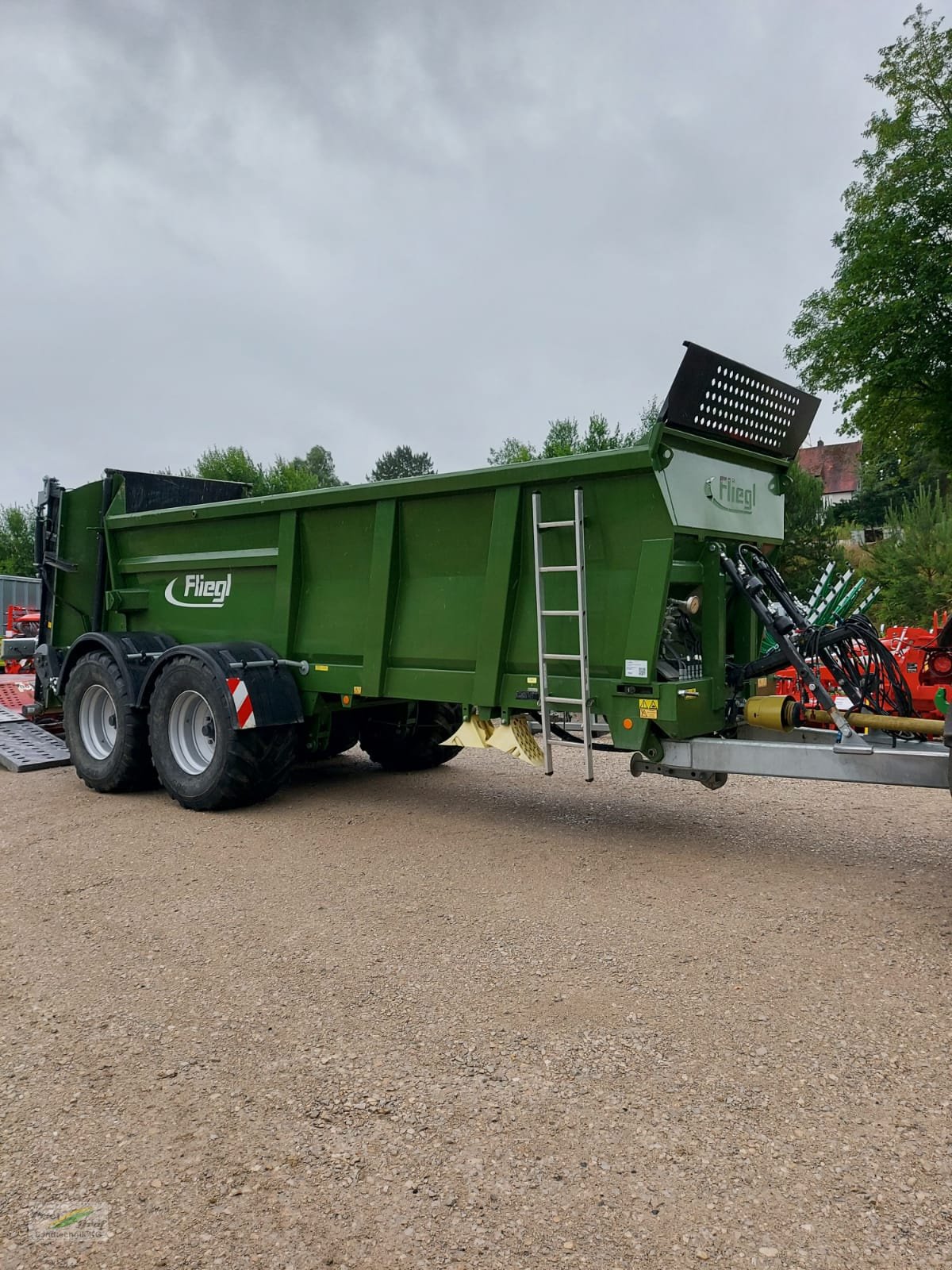 Stalldungstreuer of the type Fliegl KDS 265 Tiefbett Tandem Demo, Gebrauchtmaschine in Pegnitz-Bronn (Picture 1)