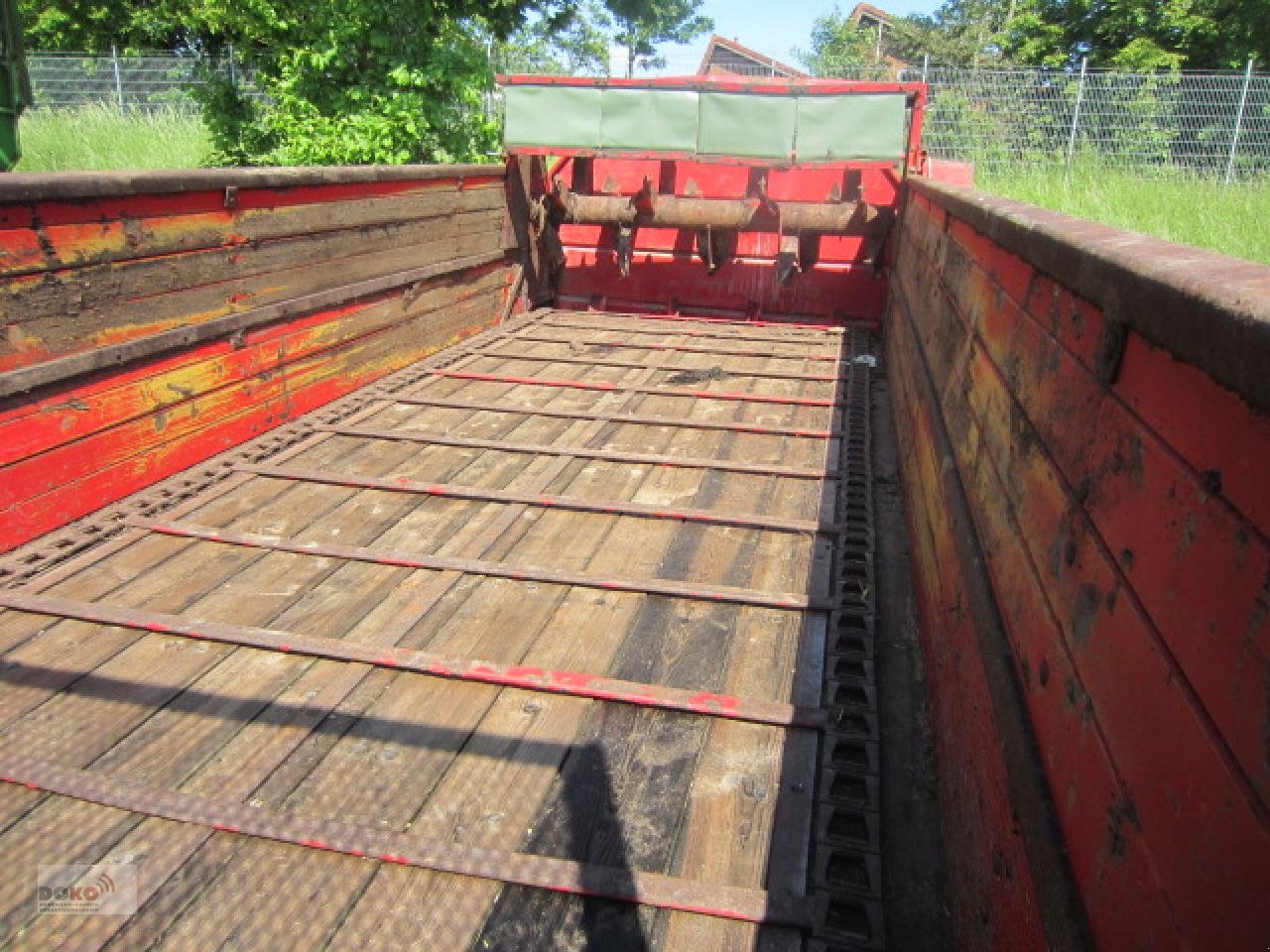 Stalldungstreuer van het type JF AV6000H, Gebrauchtmaschine in Lensahn (Foto 4)