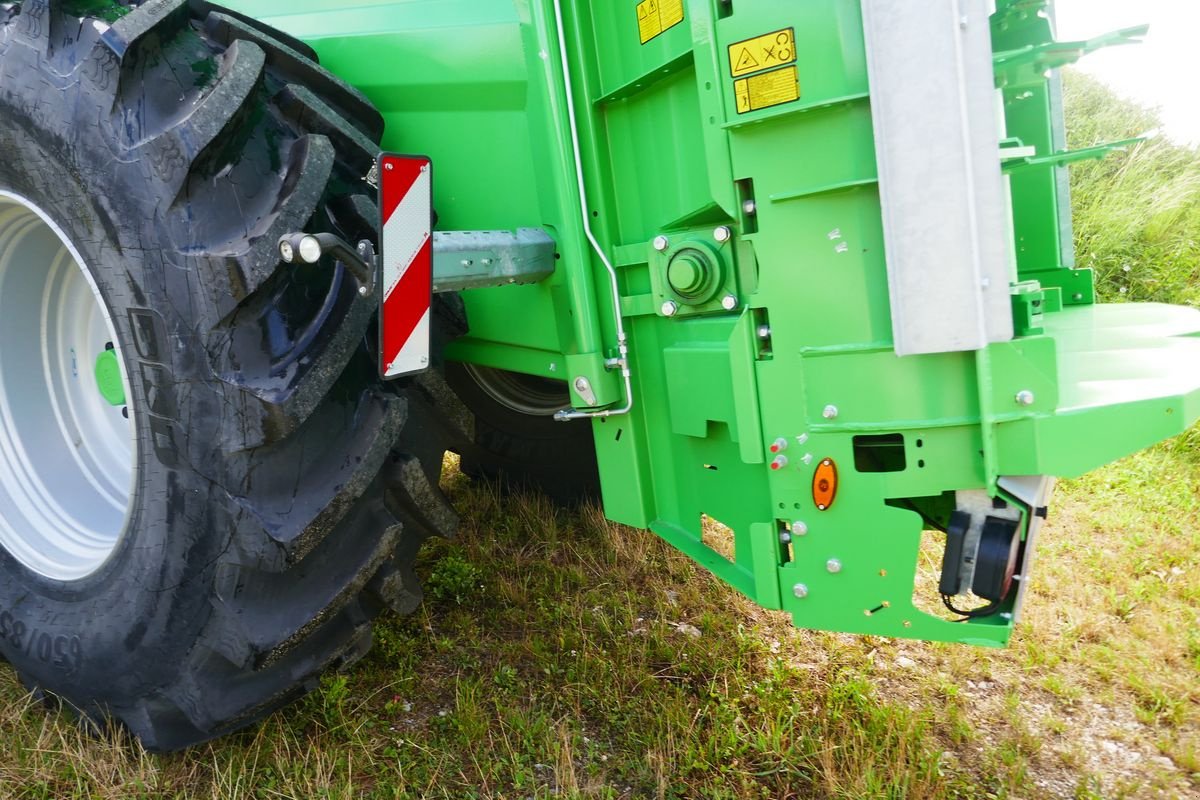 Stalldungstreuer del tipo Joskin Tornado 3, Gebrauchtmaschine en Villach (Imagen 12)