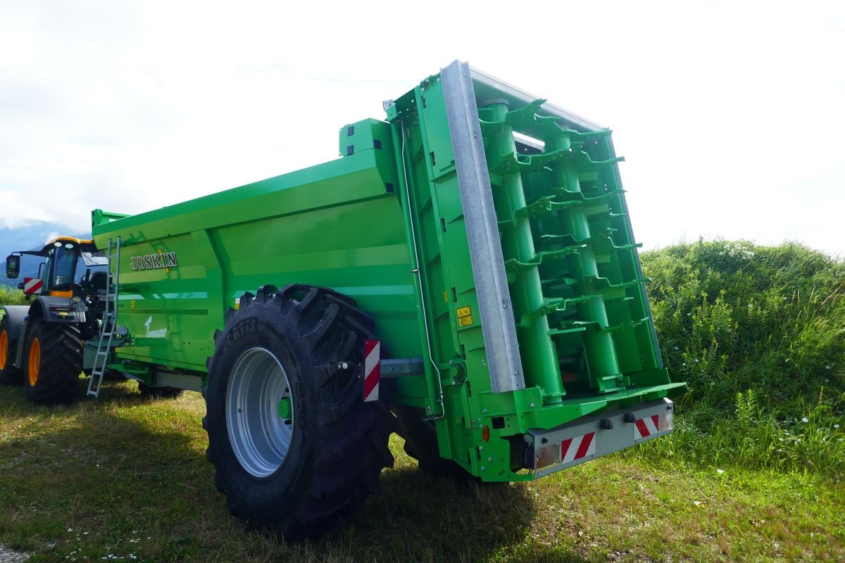 Stalldungstreuer du type Joskin Tornado 3, Gebrauchtmaschine en Villach (Photo 2)