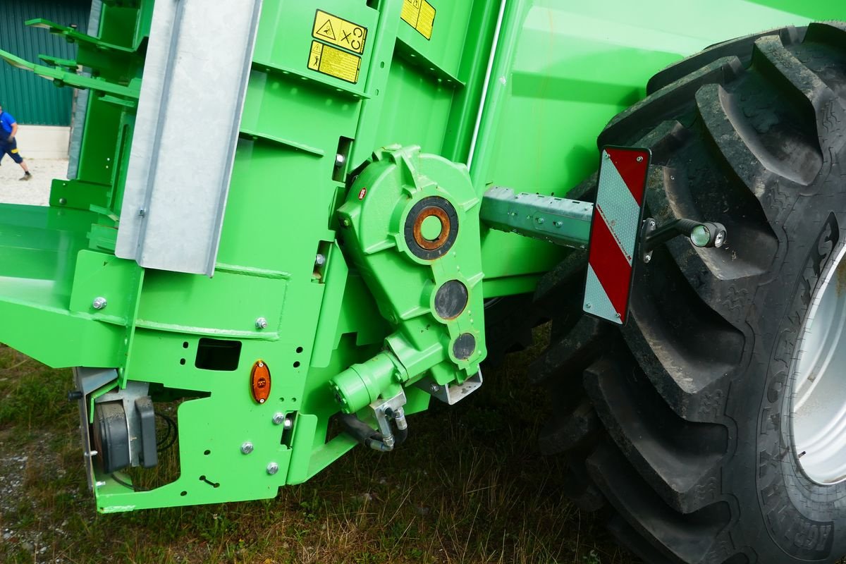 Stalldungstreuer tip Joskin Tornado 3, Gebrauchtmaschine in Villach (Poză 11)