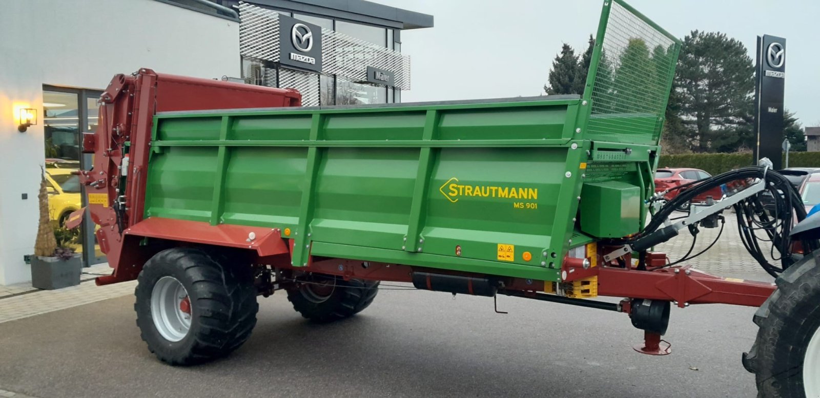 Stalldungstreuer des Typs Strautmann MS 901, Neumaschine in Rötz (Bild 2)